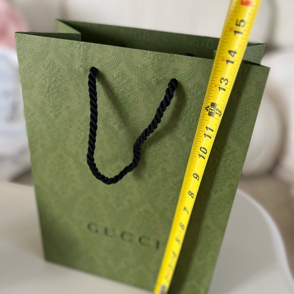 Gucci Gift Box & Shopping Bag Set - Picture 13 of 16